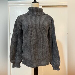 Balloon-sleeve sparkly turtleneck sweater - L